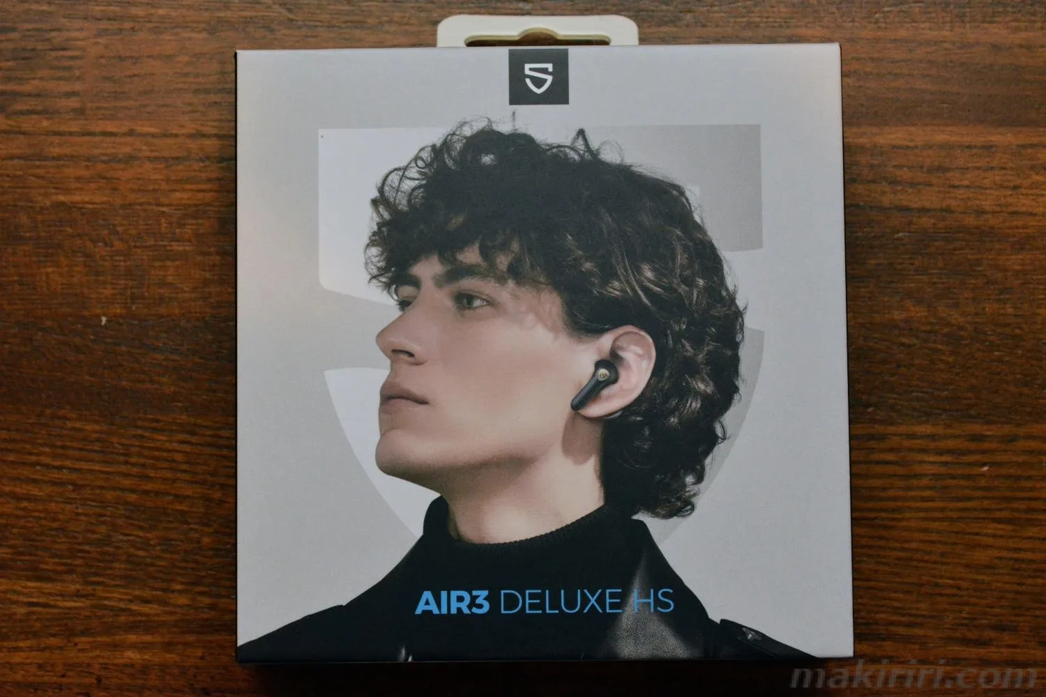 SOUNDPEATS Air3 Deluxe HS 箱