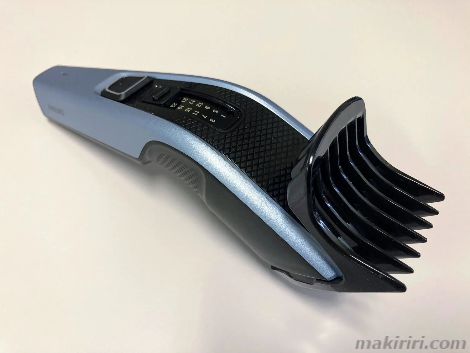 PHILIPS フィリップス 3000 HC3530/60